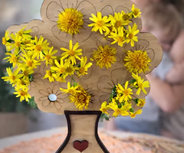 Anyák napi virágcsokor tartó fából